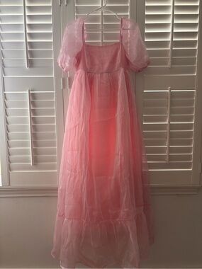 Woman Light Pink Maxi Dress